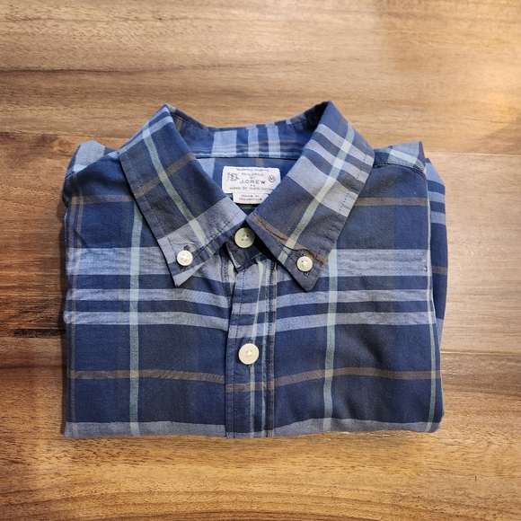 J Crew Men's Tailored Shirt - Picture 4 of 5